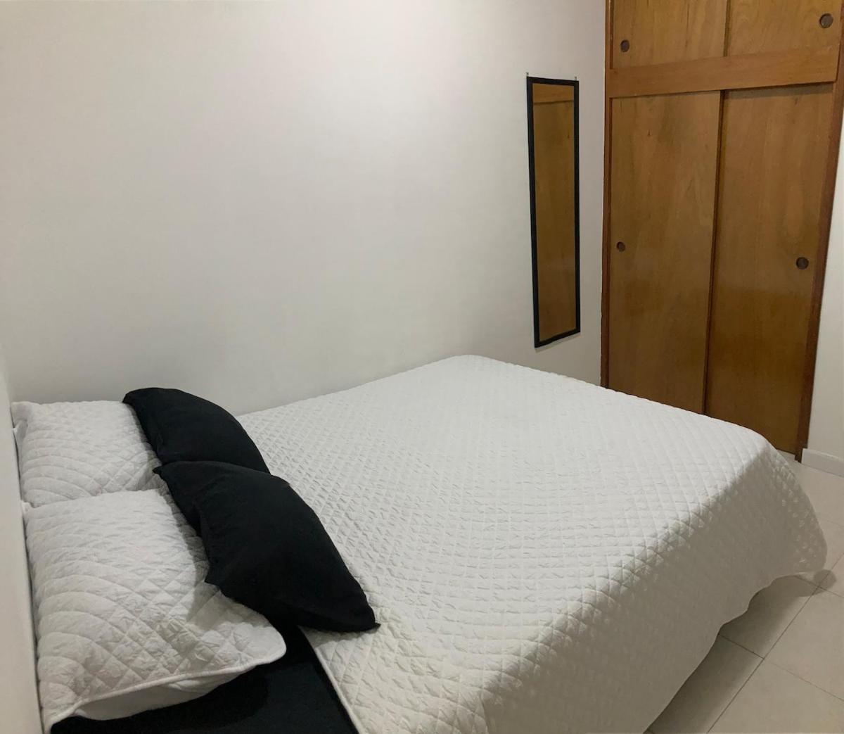 Nueva Barcelona, Girasol Suites Esterno foto